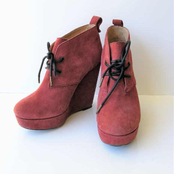 Koolaburra Katelyn Desert Wedge Ankle Bootie 8 - Picture 2 of 8